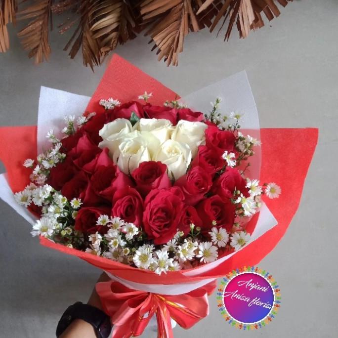 

BUNG BUKET ASLI/BUNGA KADO VALENTINE/KADO ANNIVERSARY/KADO ULANG TAHUN DG654EAFVD