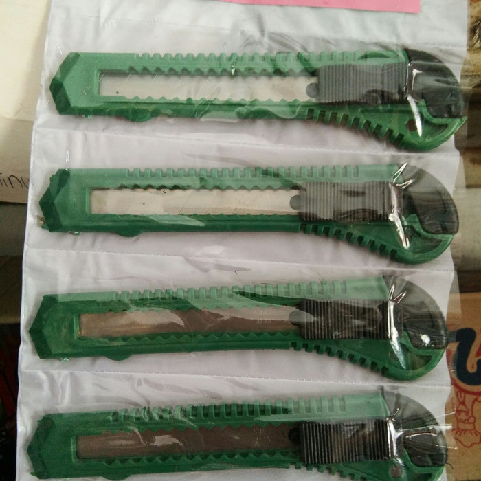 

Pisau Cutter Merk Sailor Man