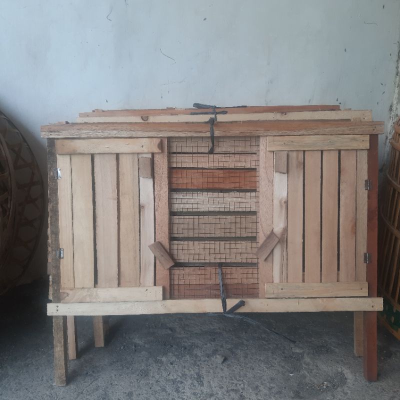 Kandang Kawat Ayam / Kelinci 81cm × 47cm × 65cm-PINTU 2
