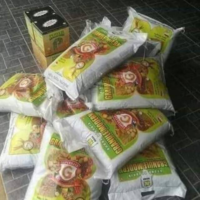 Pupuk granul penyubur tanaman dan memprrbaiki unsur hara tanah