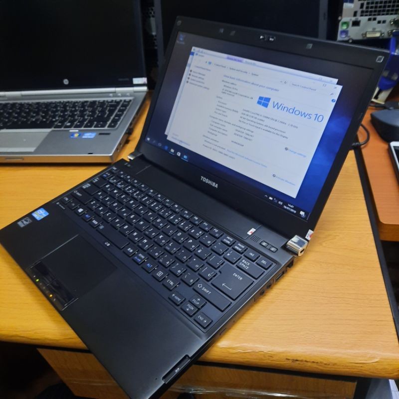 Laptop Murah Obral Toshiba R732 Core i3 Gen2 Ram 4GB Hdd 320GB