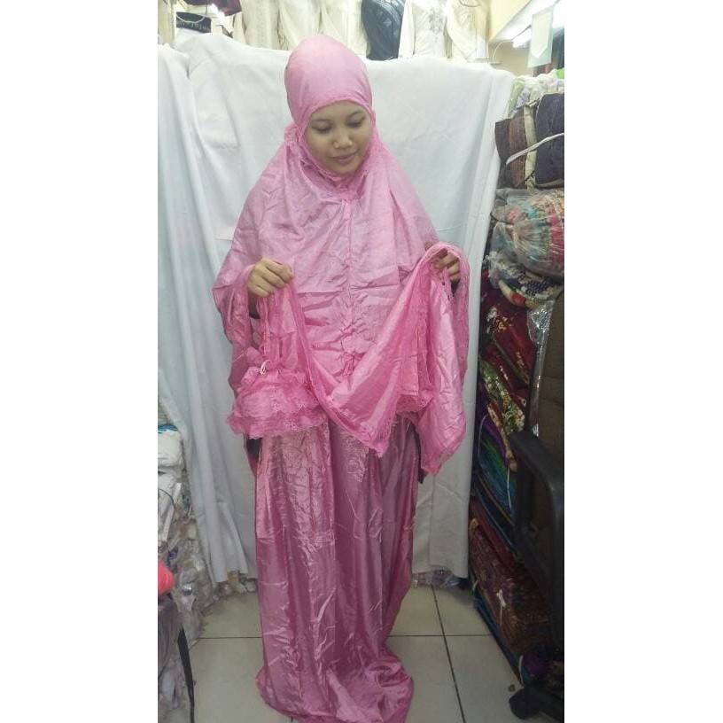Stok Terbatas !!! Azurra Shop Mukena Cetarr Syahrini New Buat Traveling Mekenah Dewasa Fashion