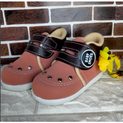 [TAMAN SEPATUKU] SEPATU TRENDY MURAH SNEAKER LUCU ANAK BUNYI USIA 1 2 TAHUN FAX02