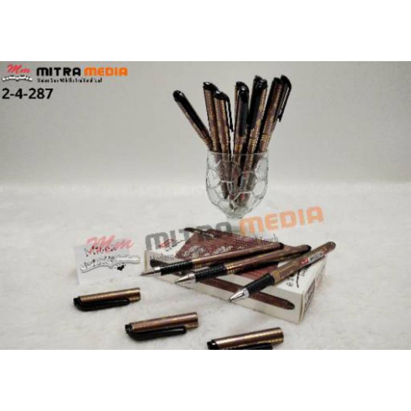 

PEN / PENA / BULPEN GEL BATIK 0.5 / 0.7 MURAH