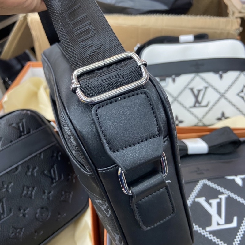 Tas selempang Louis Vuitton import free box messenger bag lv