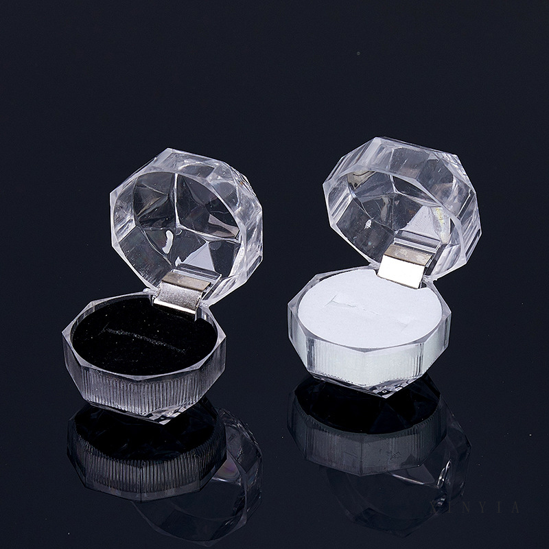 4cm * 4cm Transparan Kotak Cincin Kristal Kotak Cincin Akrilik Kotak Perhiasan Anting