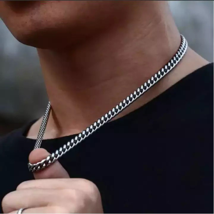 Kalung Stainless Anti Karat Pria Wanita Ala Korea Viral Rantai Hits Faith Stylish Juntaek By MatchAfashion /
