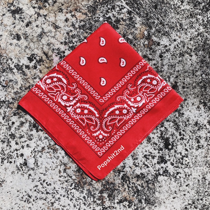 Bandana slayer warna MERAH motif paisley