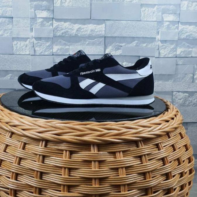 Paling Murah SEPATU PRIA REEBOK CLASIC / SEPATU REEBOK CLASIC PRIA / SEPATU PRIA CLASIC MAN kwalitas