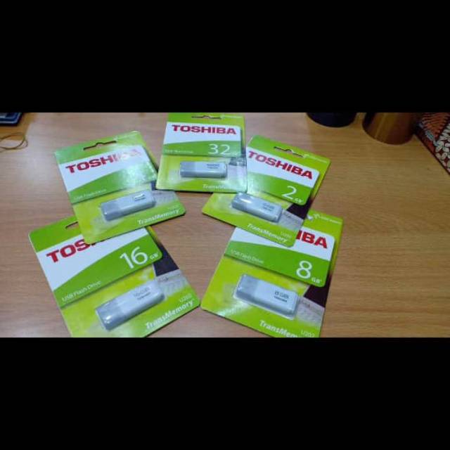 &lt; M.A &gt; Flashdisk Toshiba 2gb, 4gb, 8gb, 16gb, 32gb 64gb