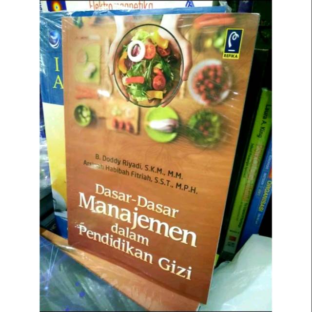 Buku Dasar-Dasar Manajemen dalam Pendidikan  Gizi