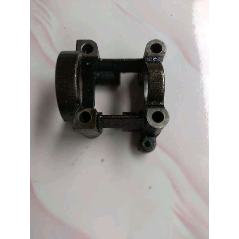Dudukan/Rumah Noken As/Camshaft Vario 110 Karburator,Holder,Camshaft 12211-KVB-900