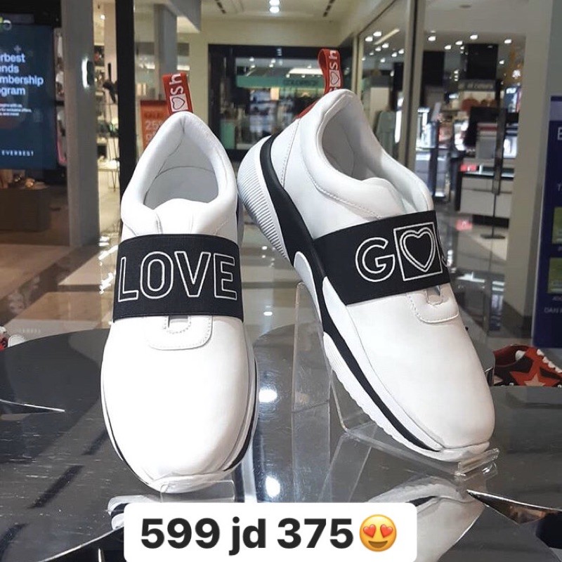 Sepatu GOSH ART 629