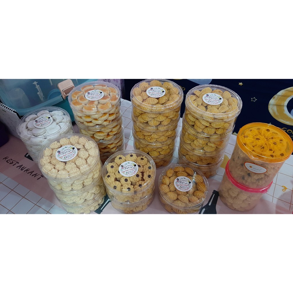 

Kue kering nastar/sagu keju/putri salju/kue kacang/semprit