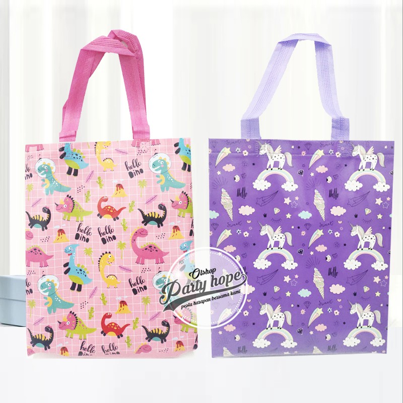 tas ultah unicorn besar / Tas Souvenir Ulang Tahun Anak / Goodie Bag / Tas ultah HBD Unicorn - M