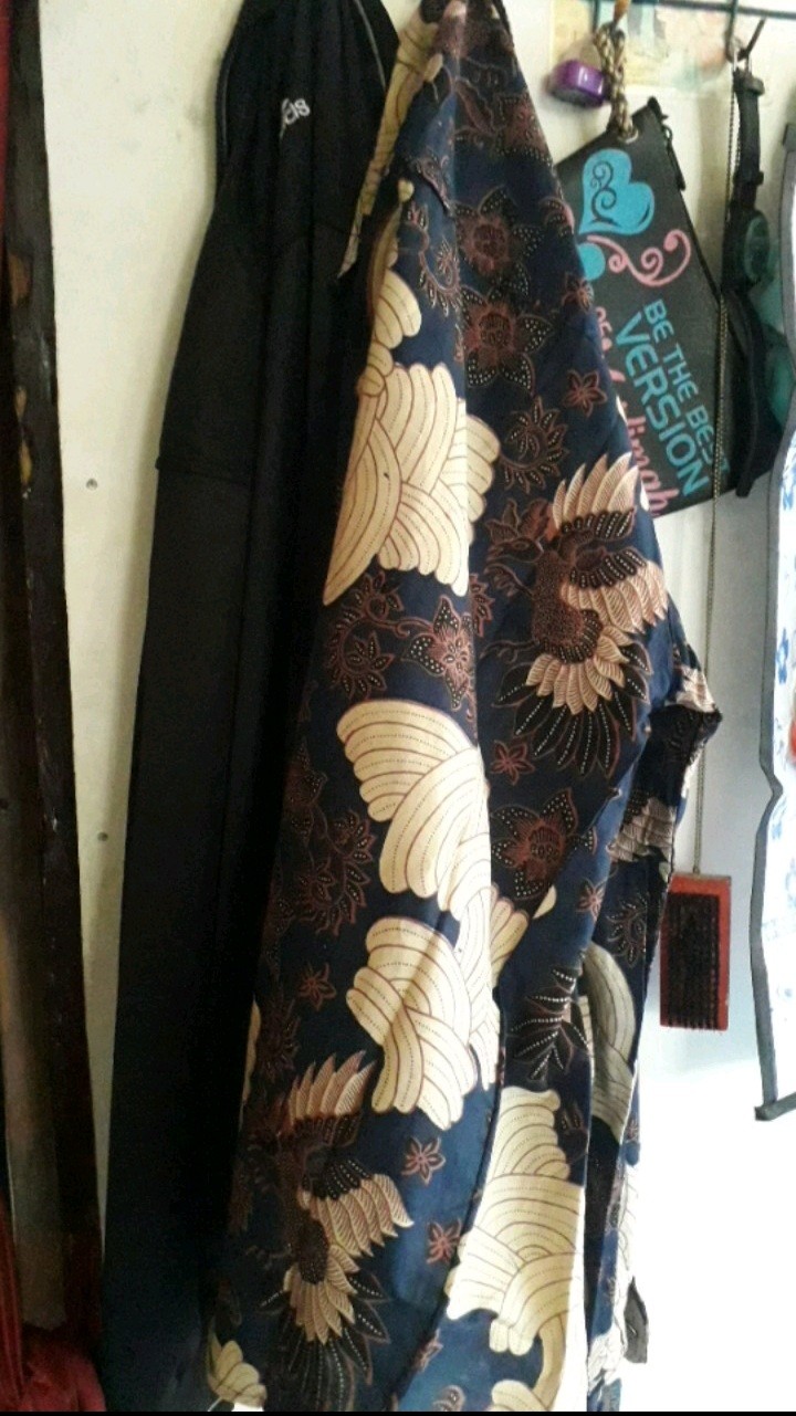 Kemeja Batik Pria Lengan Panjang Slim Fit Batik Pria Lengan Panjang Modern