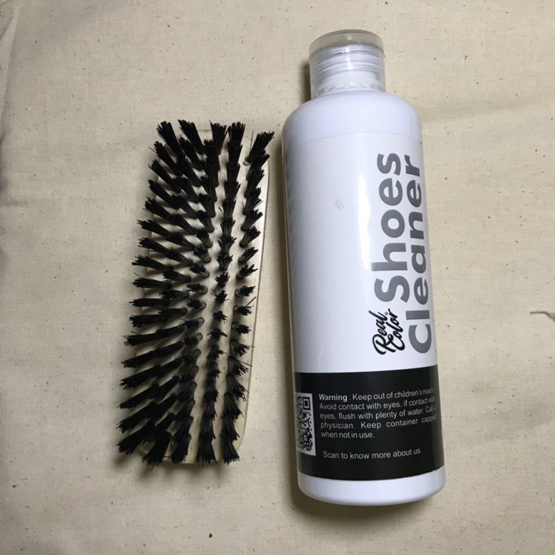 

SHOES CLEANER 250ml