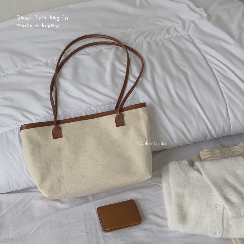 Dami Magnetic Closure Tote Bag - INS Korean Tote Bag