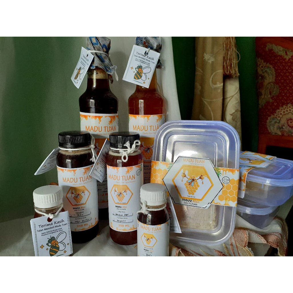 

Paket Madu Hutan Manis | 250 ml | 80 ml + Madu Sarang 300 gr
