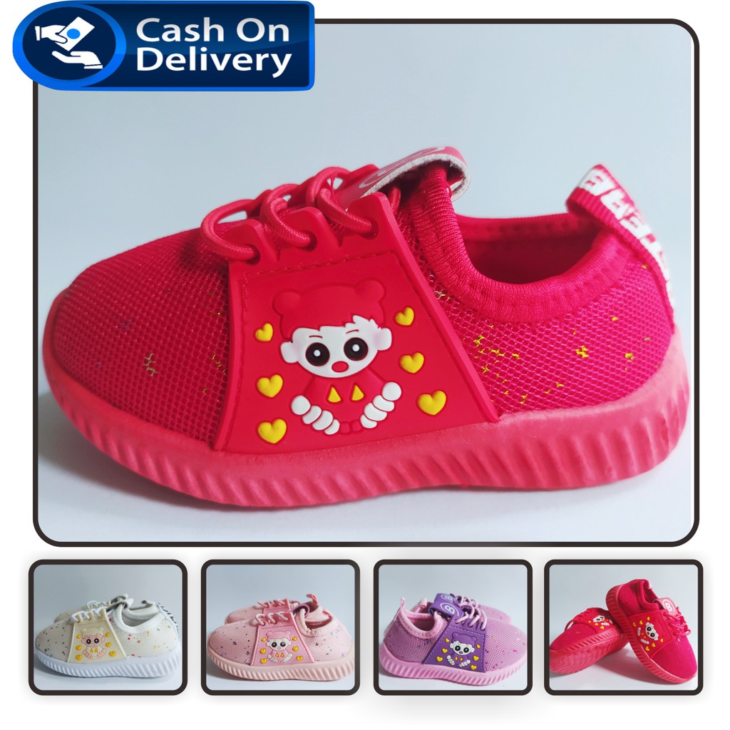  SEPATU  ANAK PEREMPUAN KEREN MOTIF HELLO  KITTY  ORIGINAL 