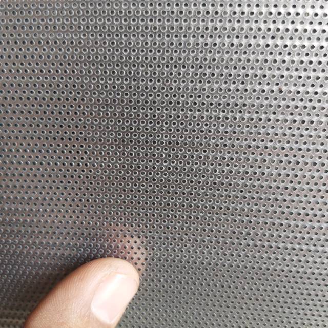 Jual Plat Lubang Besi Bolong Perforated 1mm Ukuran 50cm X 50cm Shopee Indonesia 6189