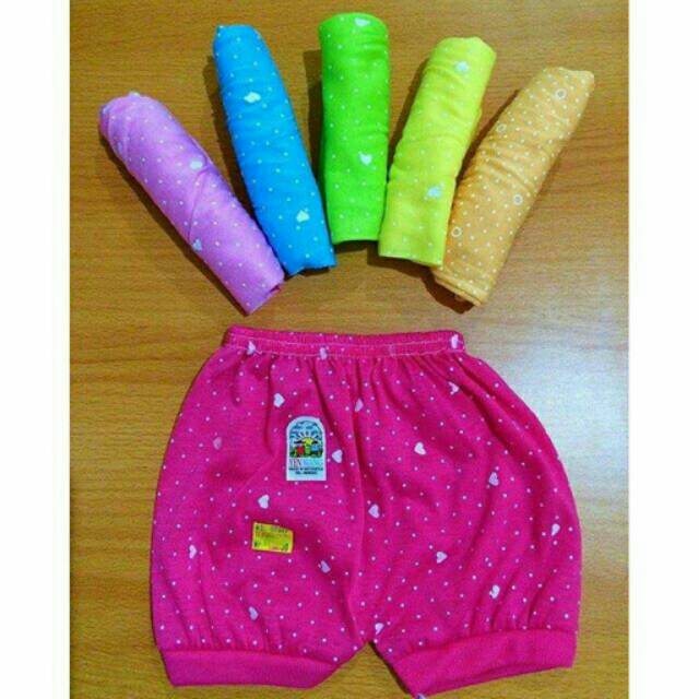 3pcs Celana  Pendek  Bayi  LUCU celana  segiempat baby POLOS 