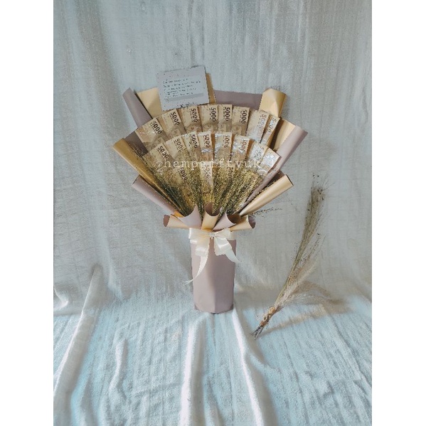 

MONEY BOUQUET/ FOR GRADUATION/ BIRTHDAY/ANNIVERSARY/PECAHAN 20 LEMBAR UANG ASLI