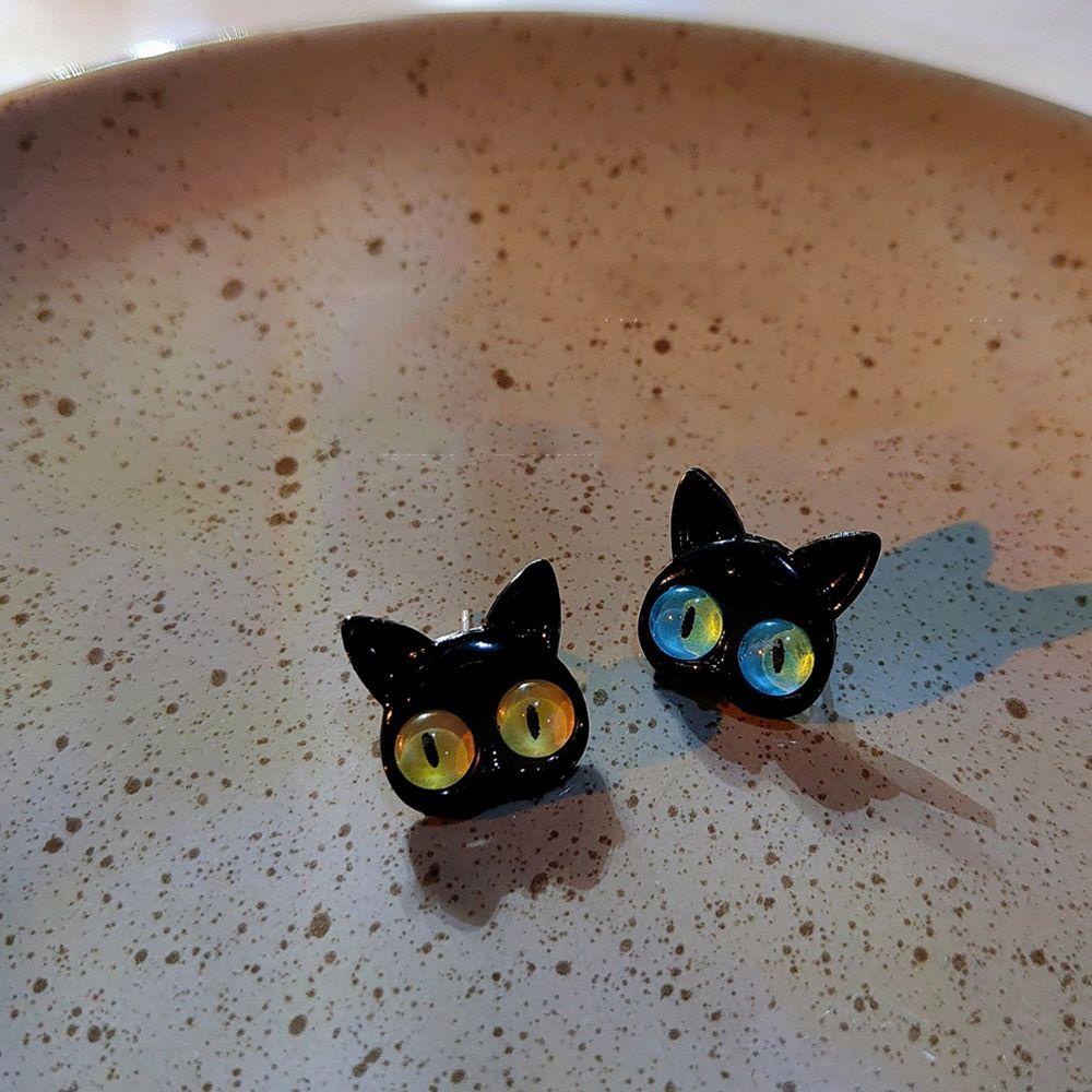 Needway Anting Wanita Temperamen Lucu Gadis Hadiah Aksesoris Pesta Kucing Hitam Alloy Asimetris Telinga Stud