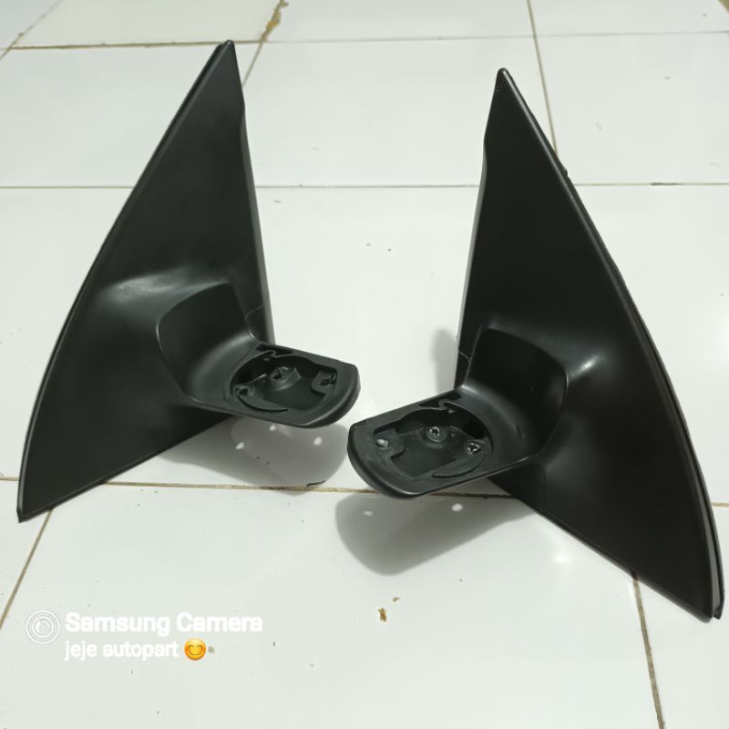 kaki lengan dudukan spion toyota avanza vvti 2004 2005 2006 2007 2008 2009 2010 2011