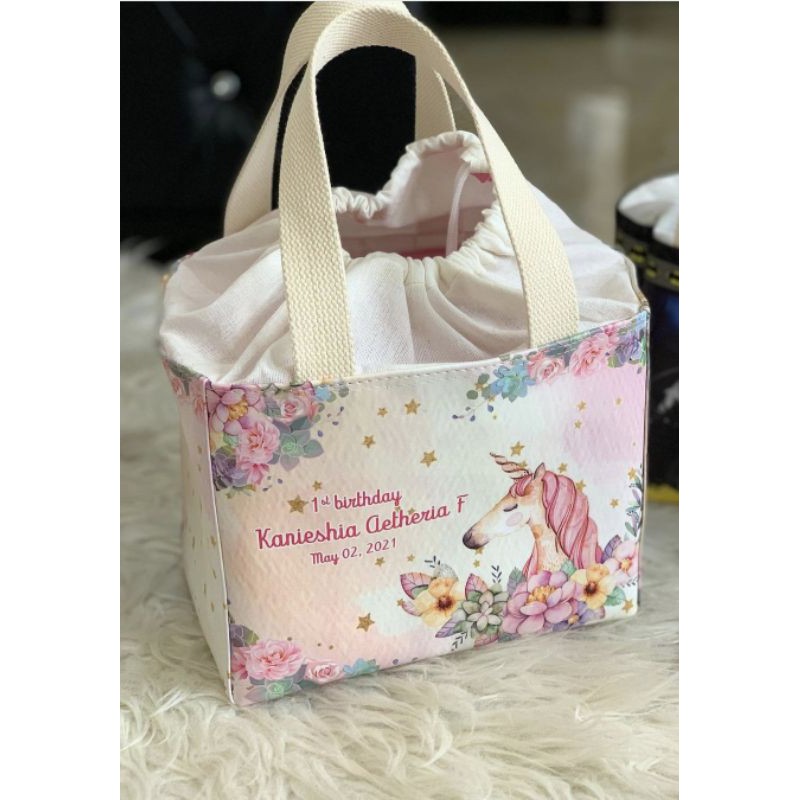 

Kaila Bag/Hampers/Souvenir Ulang Tahun/Tasyukuran/goodie bag/suvenir/tas ultah