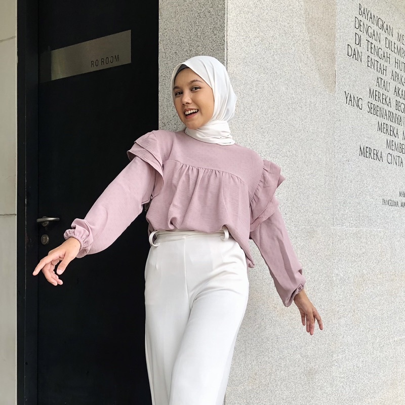 ALORA BLOUSE | ATASAN WANITA | NIOLLA