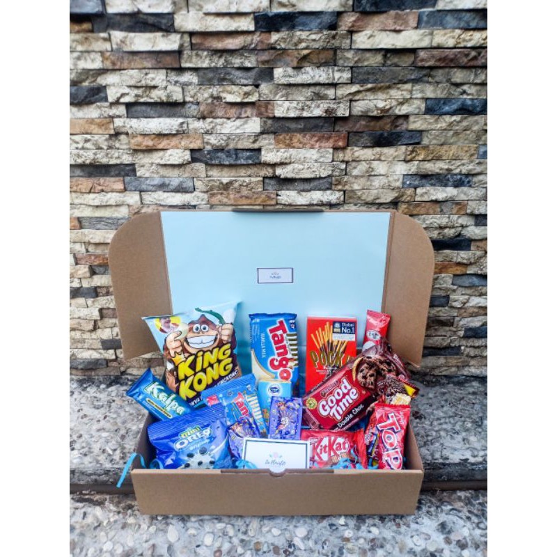 

SNACKBOX / HAMPERS / SNACK BOX / KADO BY LAFLORIST21