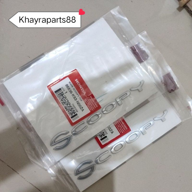 Emblem logo timbul Honda Scoopy New 2017 2019 Original AHM