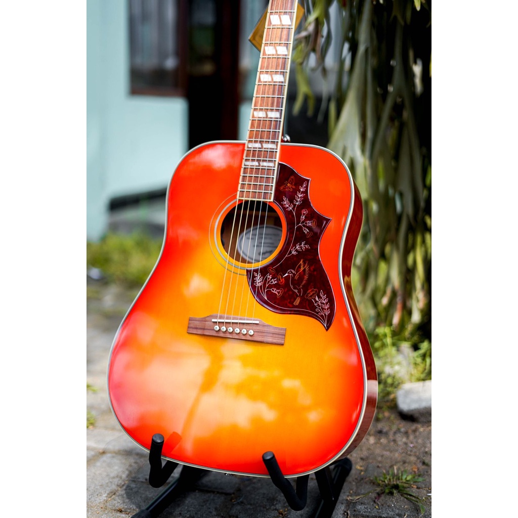 Gitar Akustik Epiphone Hummingbird Pro Faded Cherry Sunburst