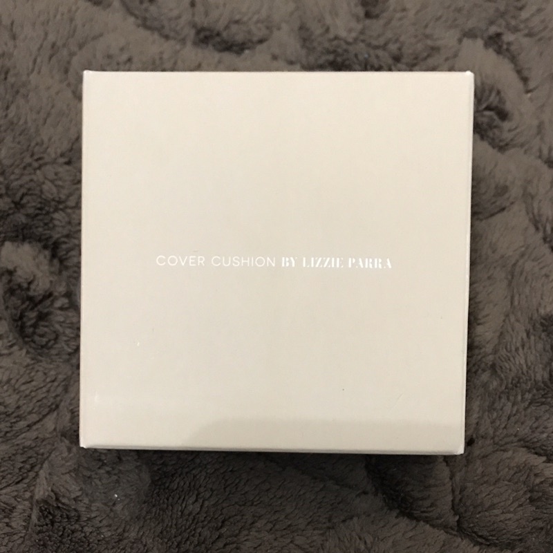 Cover Cushion By Lizzie Parra
