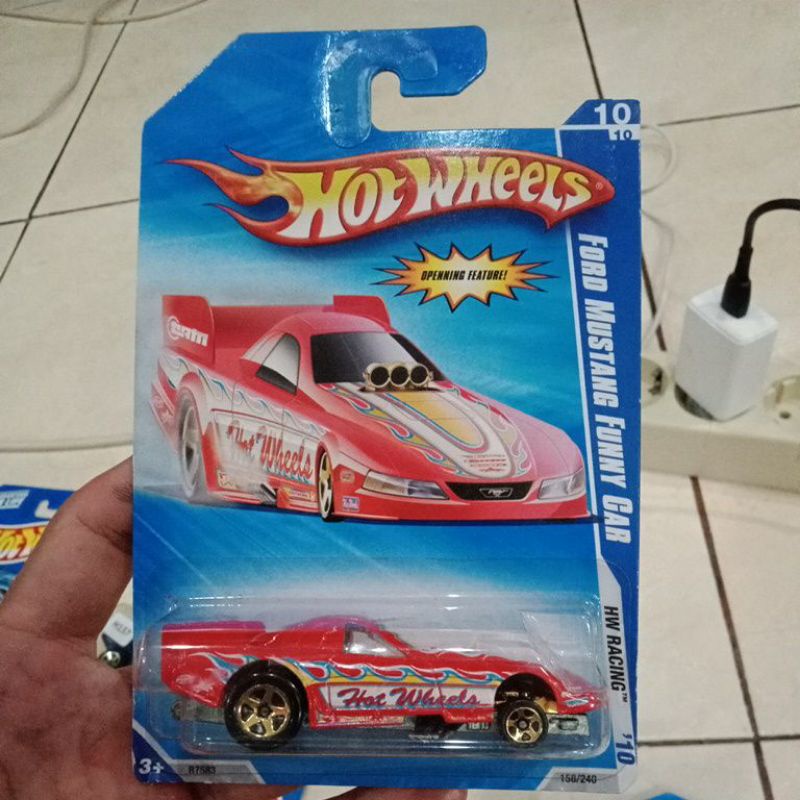 Hot Wheels Race Mustang Funny Car
