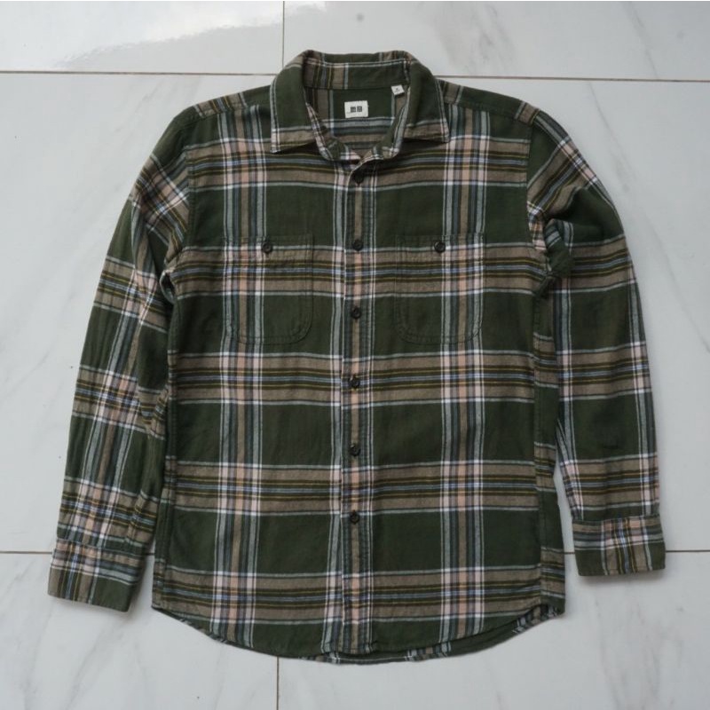 FLANNEL UNIQLO OLIVE SECOND