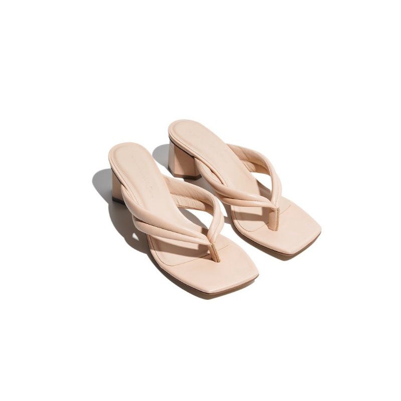 Nagita sandal hexagon in butter size 36 by Rounn Ready NEW