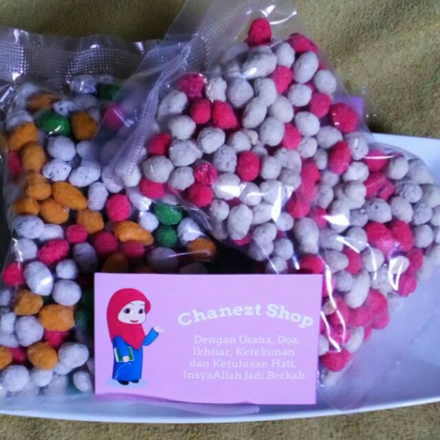 

Kacang goyang warna warni khas sulawesi 250 gram