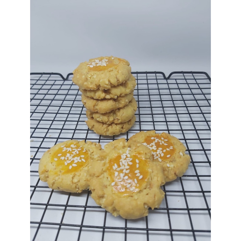 

Kue Kacang