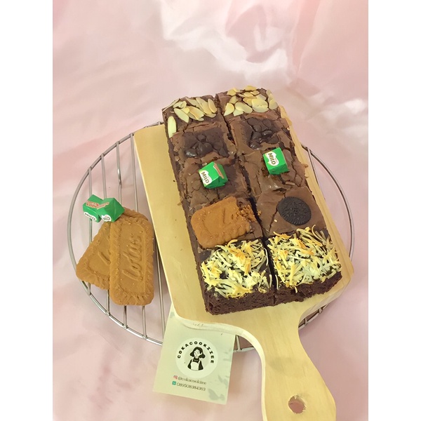 

FUDGY BROWNIES