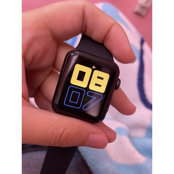 Apple Watch Series 3 // Preloved