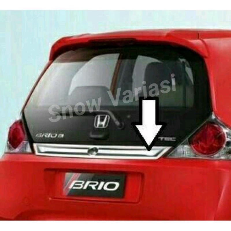 Trunklid/list chrome bagasi belakang honda brio