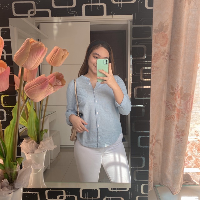 Kemeja Garis-garis putih biru / white blue stripes shirt (flanel, polos, kotak-kotak, oversized)