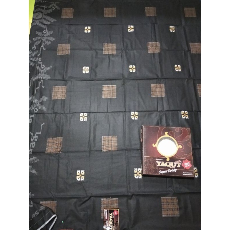 Sarung Yaqut Super Dobby
