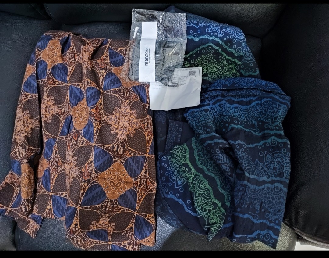 Manzone Kemeja Batik Pria Lengan Panjang Modern Fit Rhodes-handmade-navy