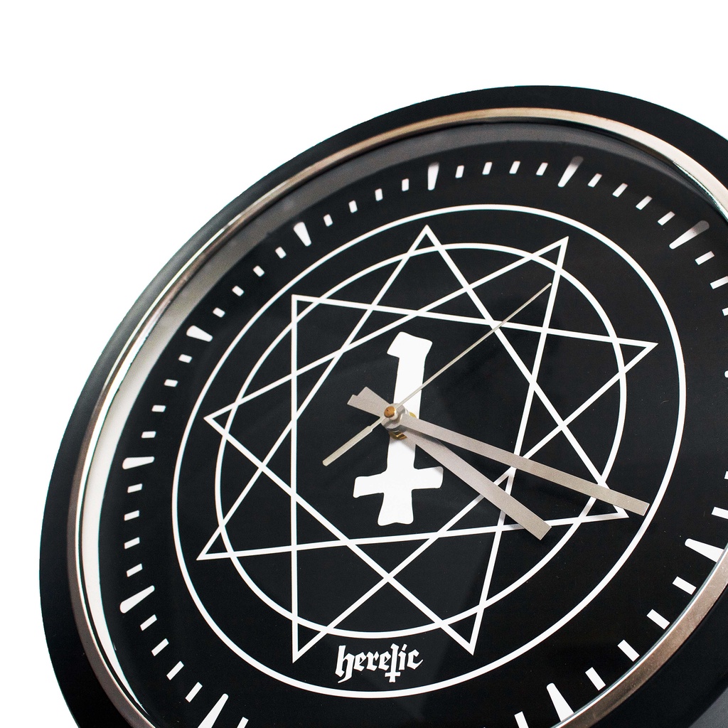 Heretic - Analog Wall Clock - Jam Dinding Analog - Pentagram