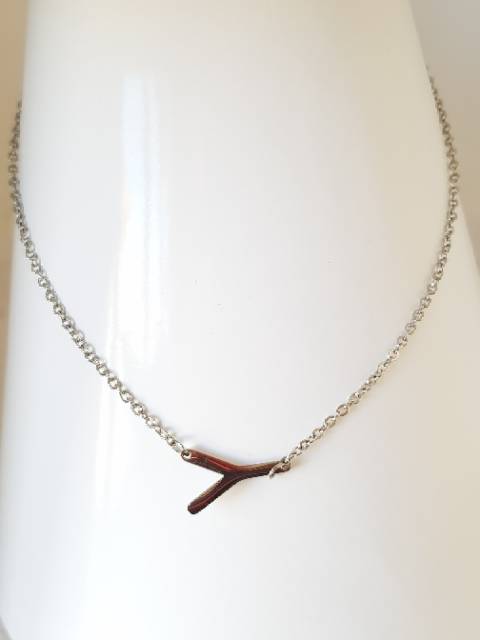 KALUNG KECIL SILVER / Kalung inisial / kalung huruf titanium silver / kalung antikarat import