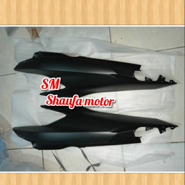 Cover body belakang vario 125/150 all new 2018/2019 hitam doff original