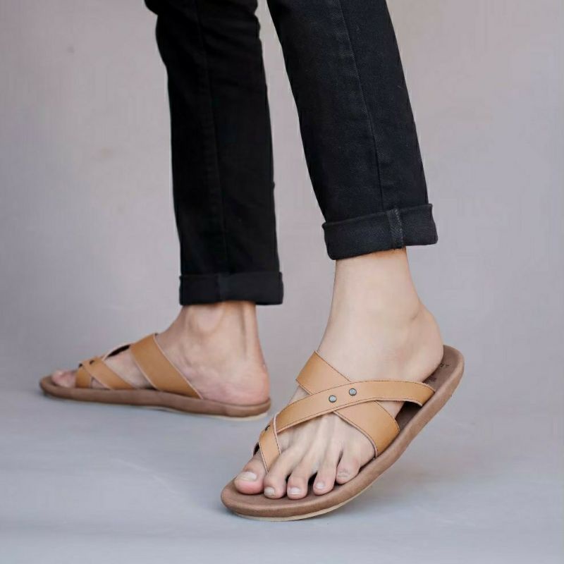 WIROS | Sandal Kulit Asli Pria Sendal Kasual Santai Original Trendi Anti Slip